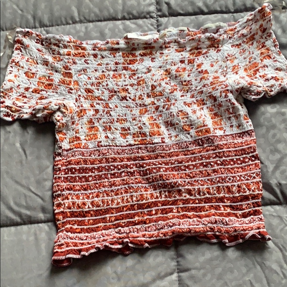 Crop top
